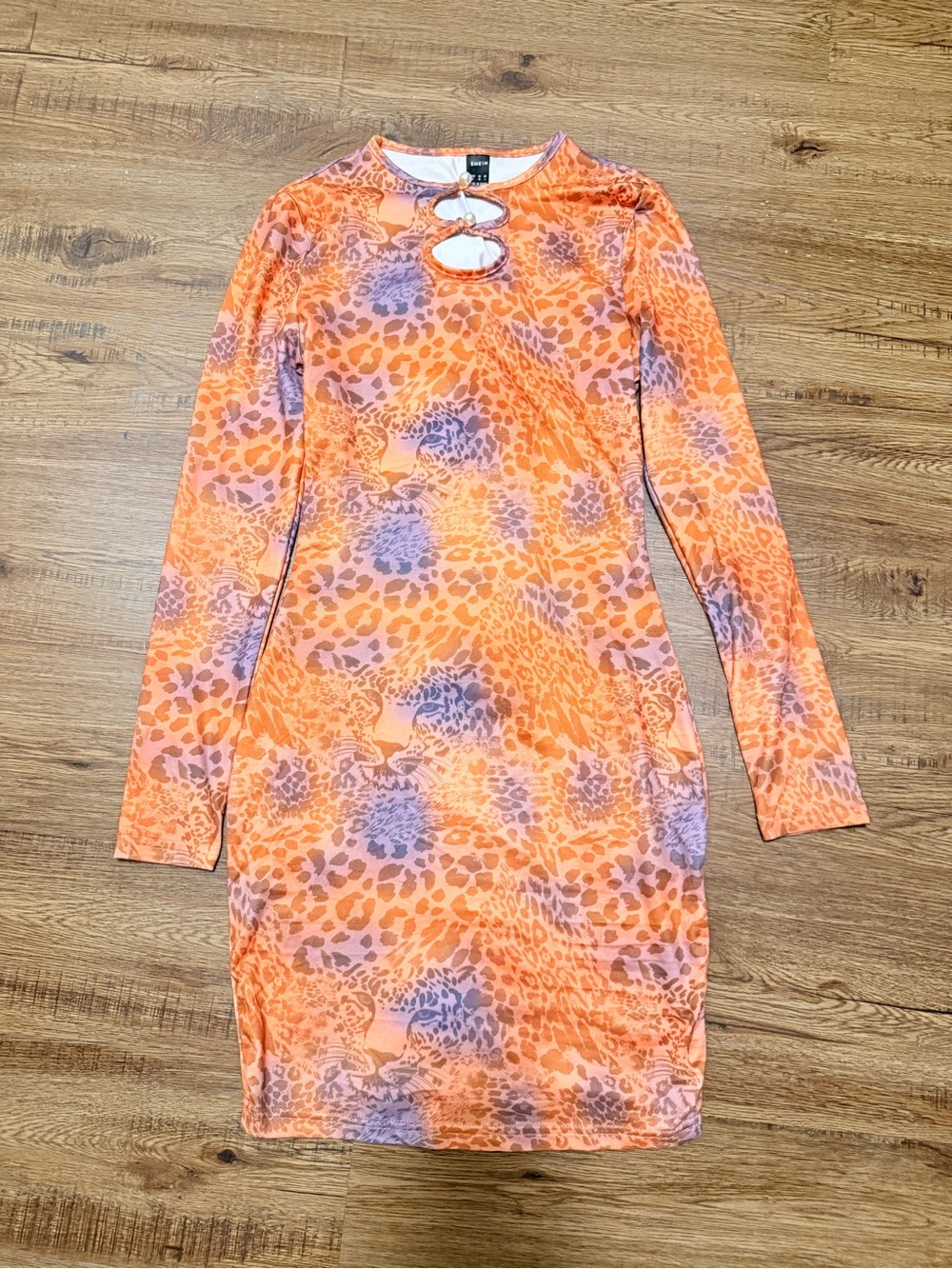 Long-Sleeve Orange Animal Print Bodycon Dress